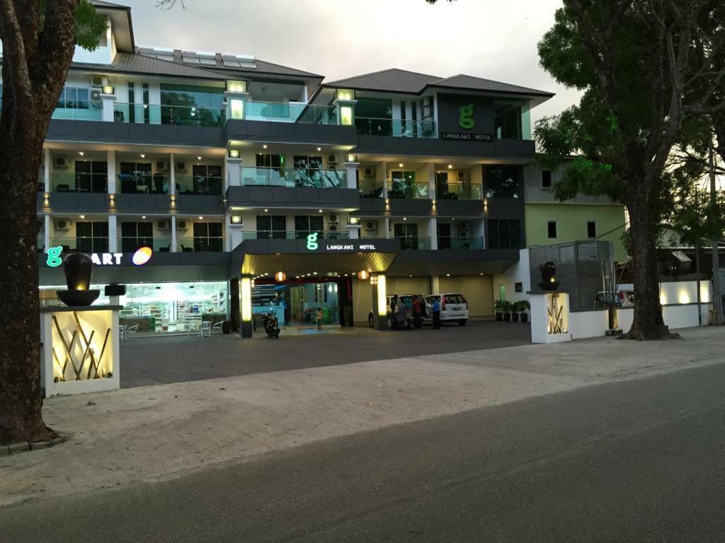 G Langkawi Motel Kuah Exteriör bild
